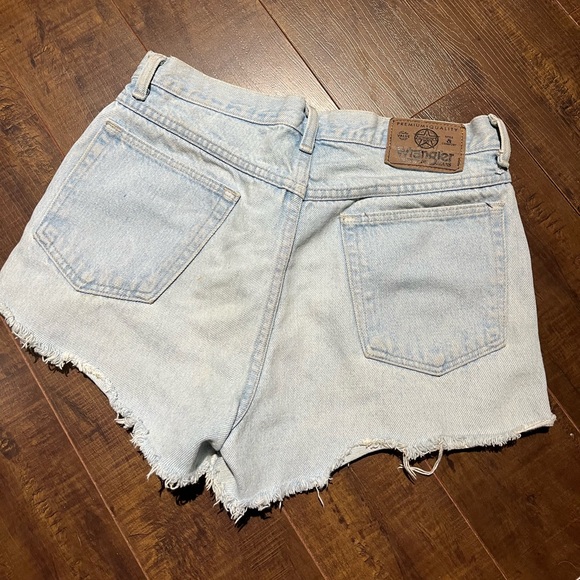 Wrangler Jean Shorts - Picture 3 of 7